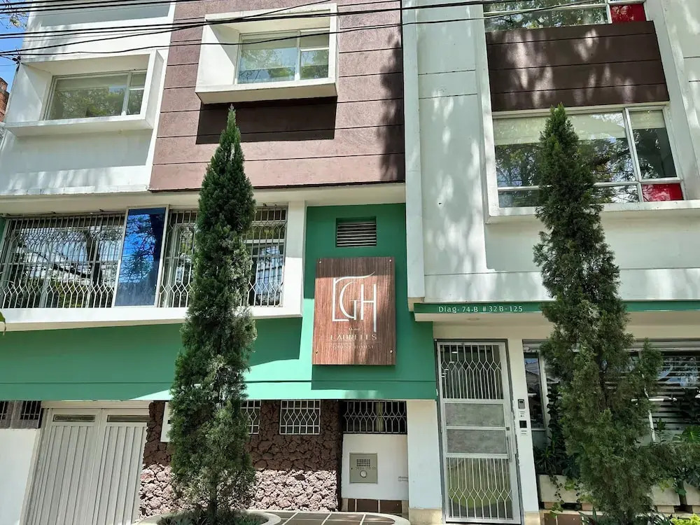 Laureles Guest House LGH Hotel