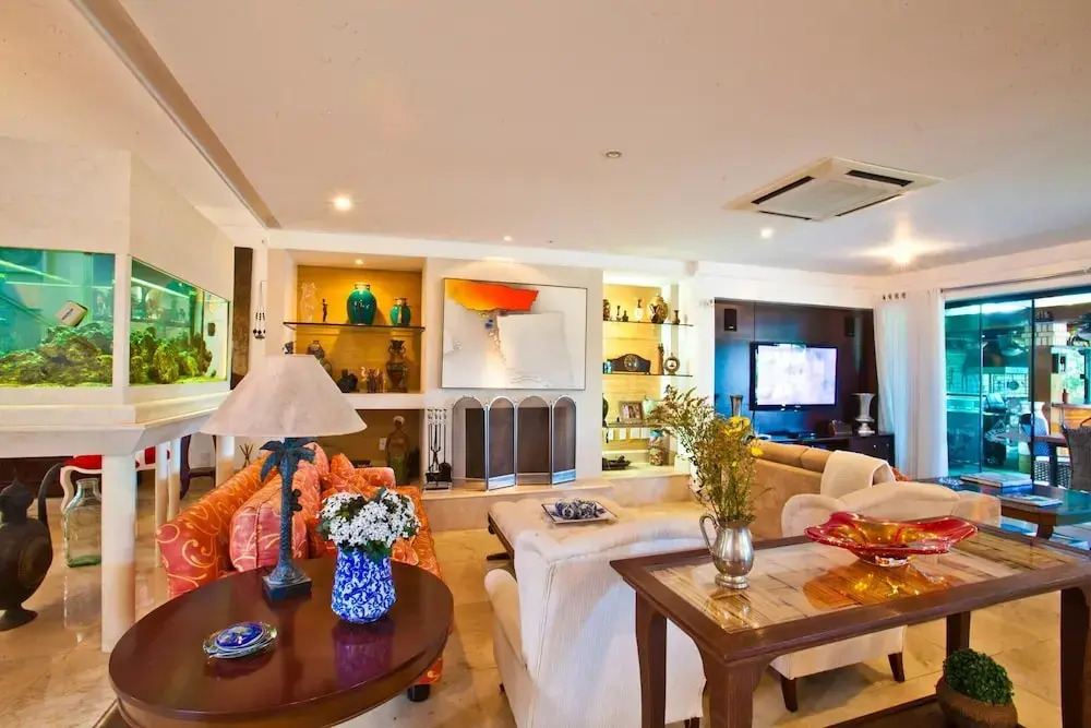 FL004 5 Bedroom Villa By Senstay