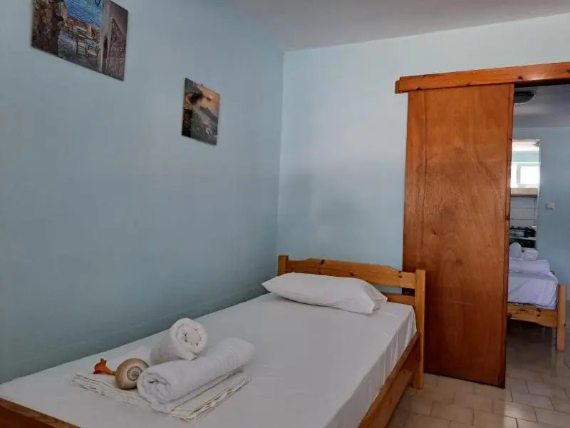 Dimitras Family Apartments 3