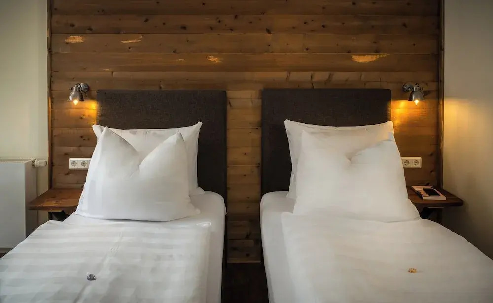 BODETALER BASECAMP LODGE - Naturerlebnis Lodge