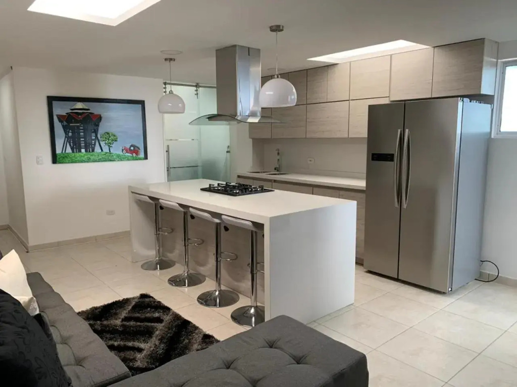 Penthouse - Vista Hermosa Apartments