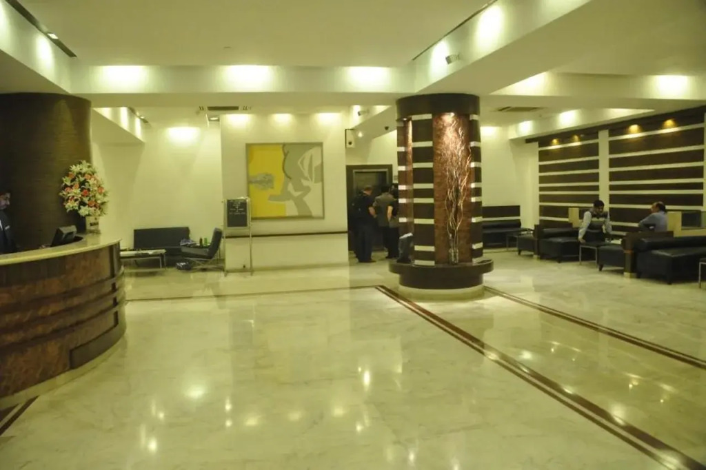 Hotel The Hans - Connaught Place, New Delhi
