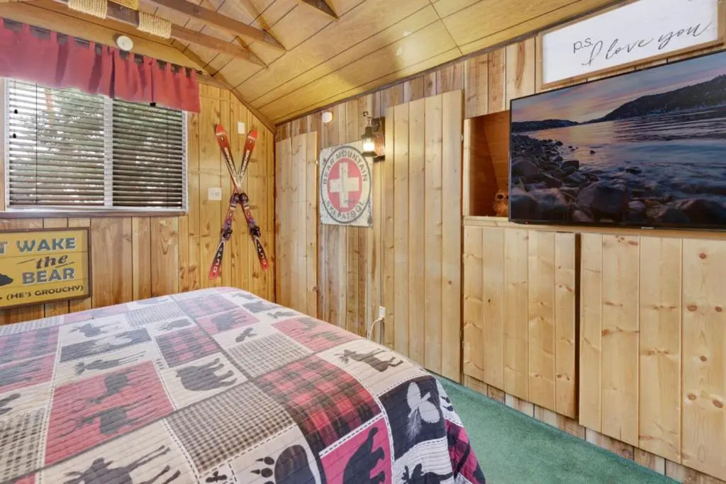 Falls Bear Cabin #2103 by Big Bear Vacations