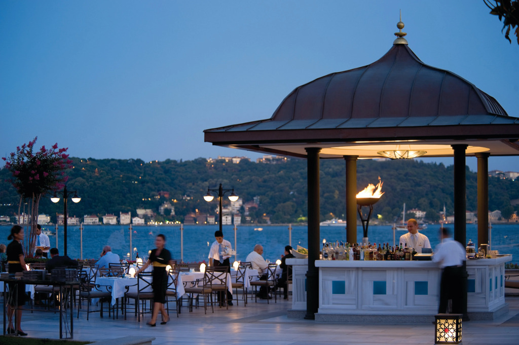 Four Seasons Hotel Istanbul at the Bosphorus