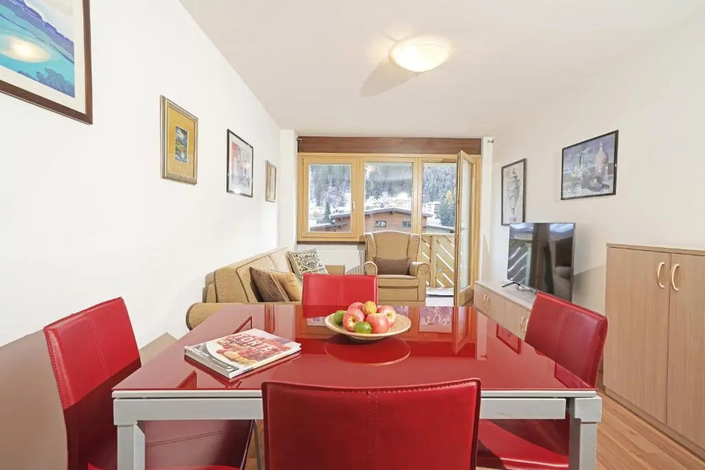 Apartment center Madonna di Campiglio EM