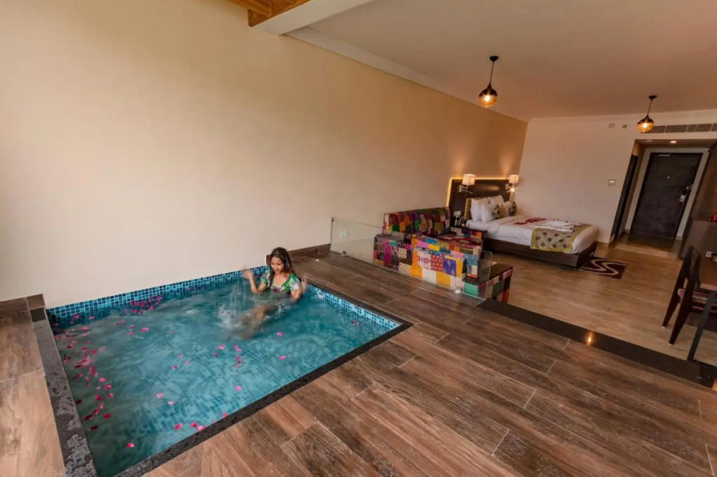 Via Lakhela Resort & Spa