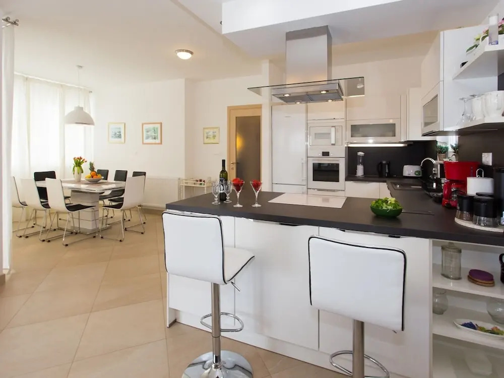 Spacious Villa in Vodice With Pool