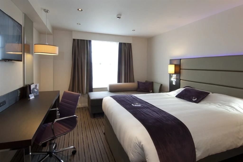 Premier Inn Glasgow - Bellshill