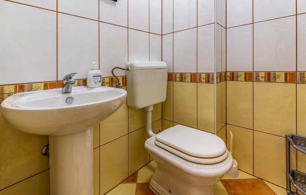 Amazing Apartment in Medulin With Wifi and 3 Bedrooms