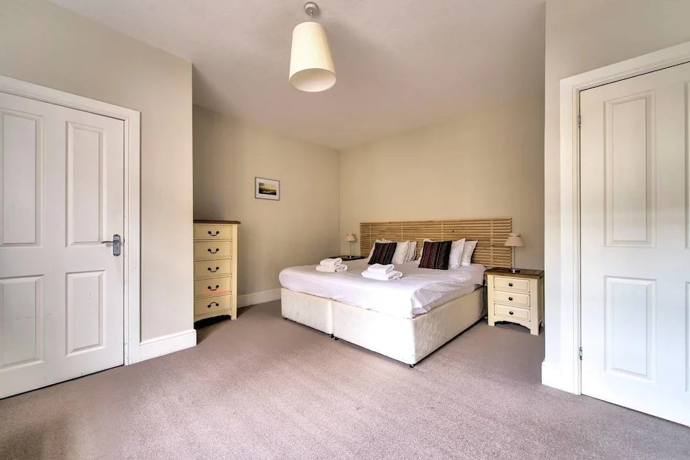 JOIVY Great Location - Lovely Rose St Apt in City Centre