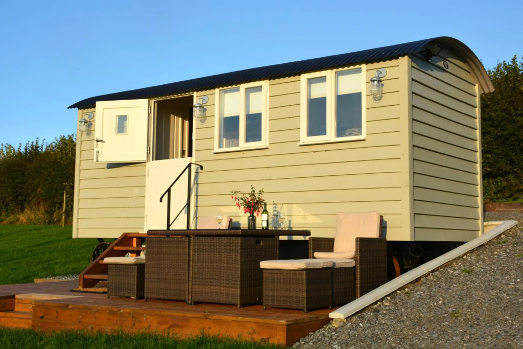 Kerswell Farm Shepherd Huts