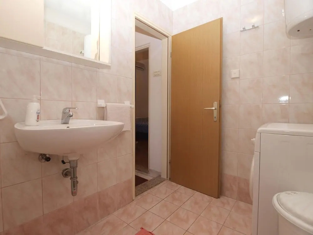 Apartment 1588