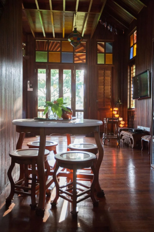 The Happy 8 Retreat X Kampung House