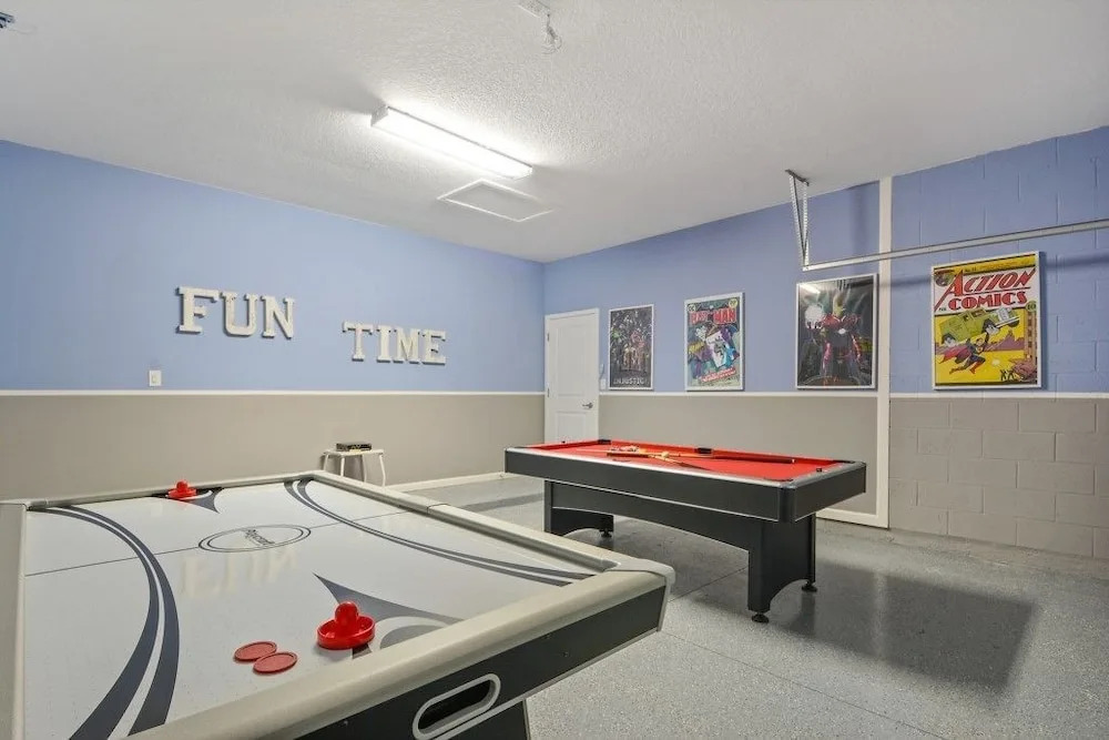 ACO PREMIUM – 6 bd with pool (1736)