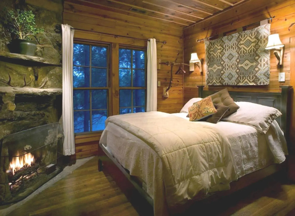 Lake Rabun Hotel