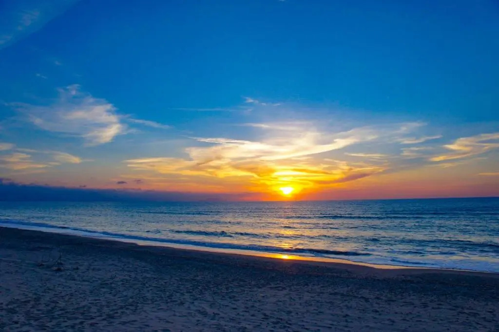 Case Vacanze Mare Nostrum - Villas in front of the Beach with Pool