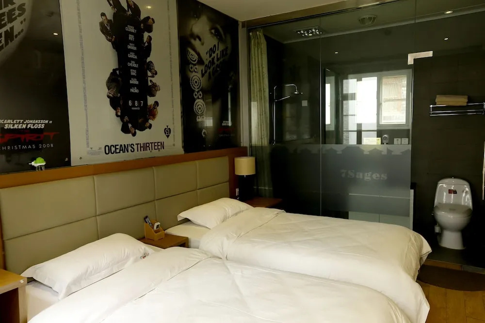 7 Sages International Youth Hostel