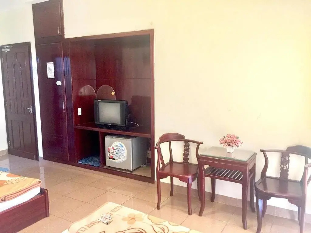 Thiên Hoàng Hotel