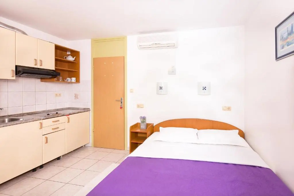 AGA beach suites