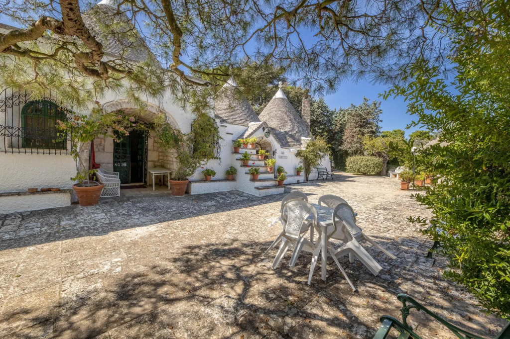 Trullo Nike In Selva Di Fasano