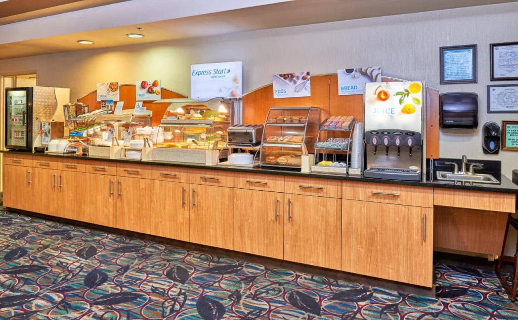 Holiday Inn Express & Suites - El Paso North by IHG