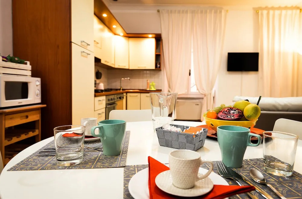 Polacchi 1BR Apartment