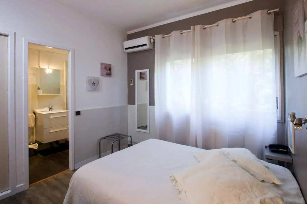 Logis Hôtel lAbricotine