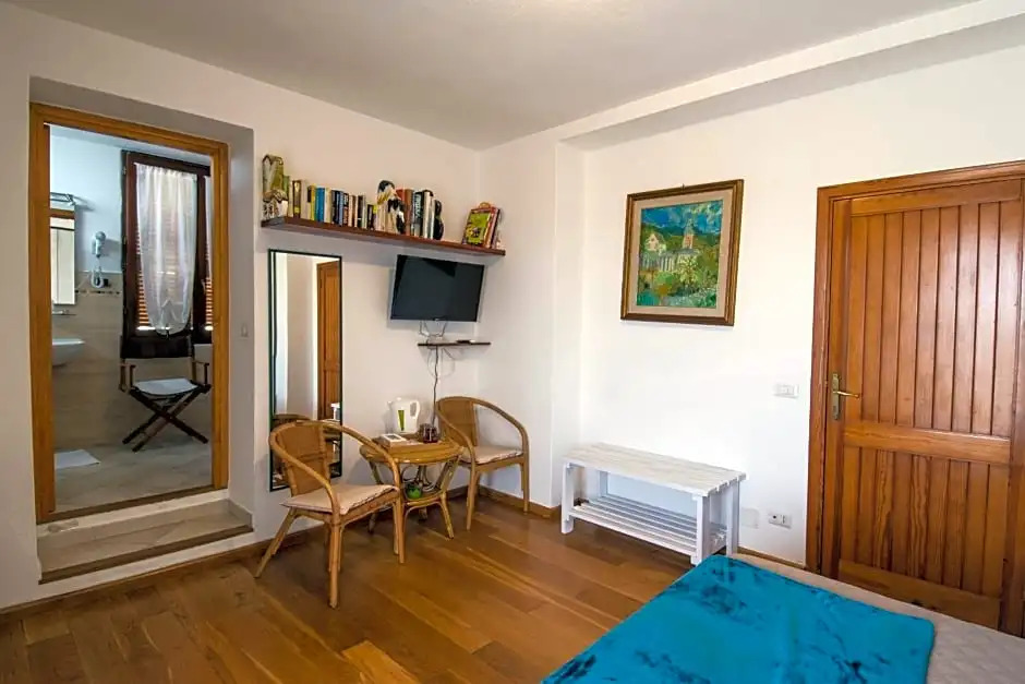 Chicca Di Francesca- Santa Teresa