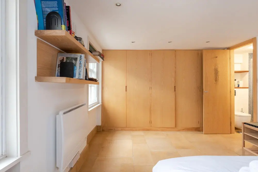 Perfectly Placed Central London Flat for 2