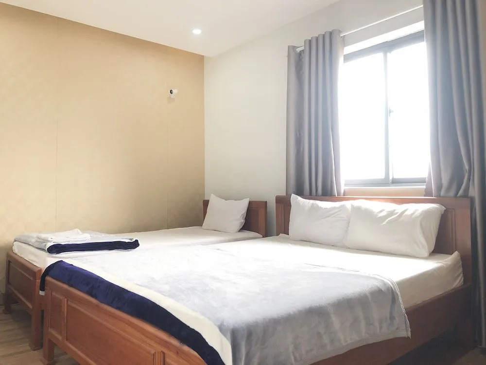 OYO 988 Quynh Anh Motel