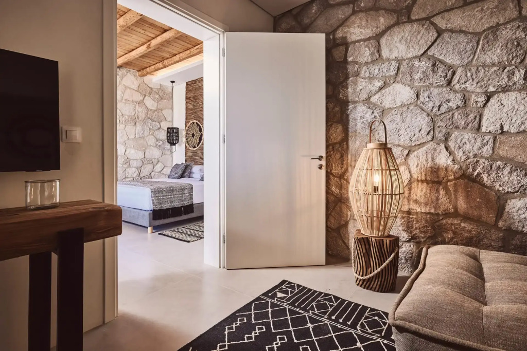 Serenity Suite Milos