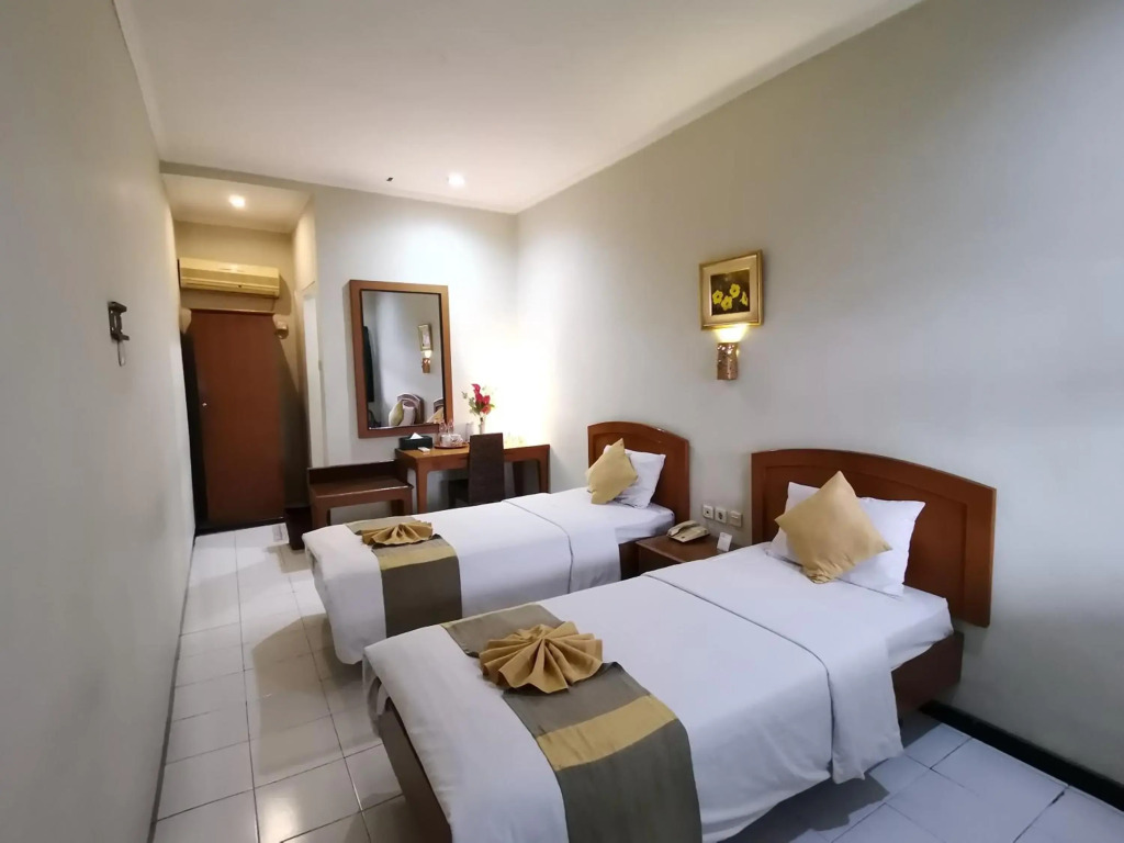 Hotel Catur Putra