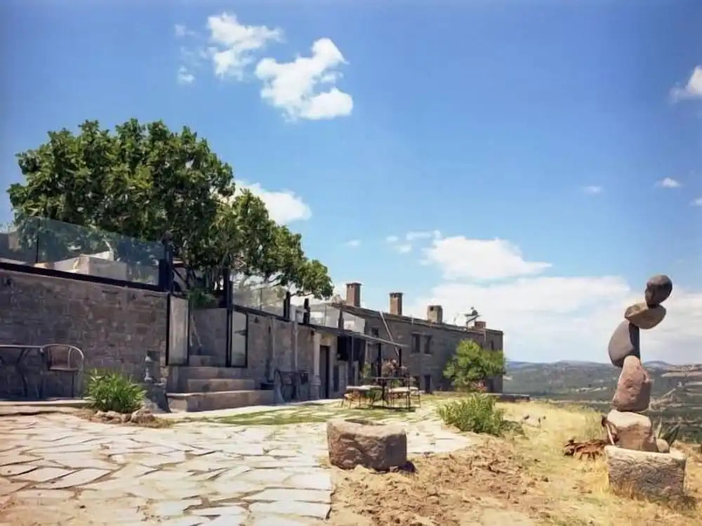 Assosyal Hotel