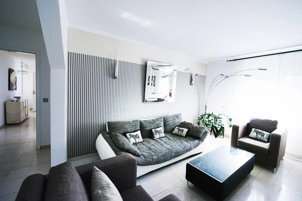 Junior Suite Apartment by Livingdowntown