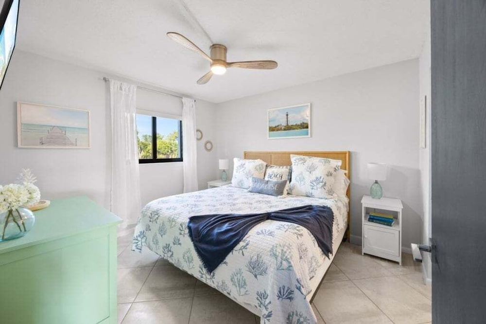 Tennis Place Unit B22 2 Bedroom Condo