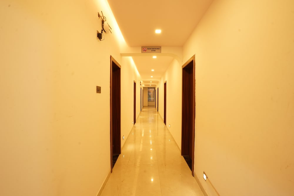 Ay Plus Regency Hotel