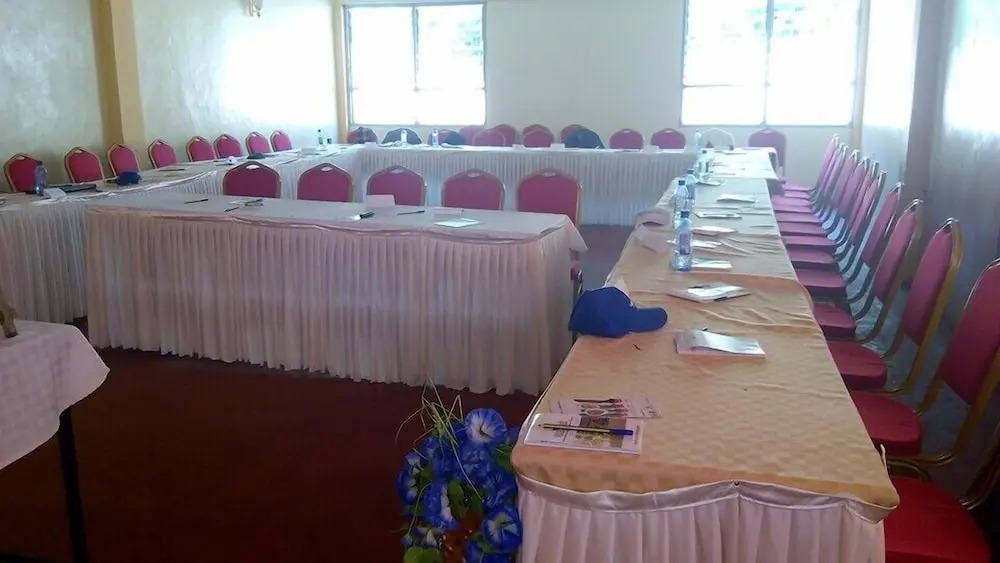 Bekam Hotel Kerugoya