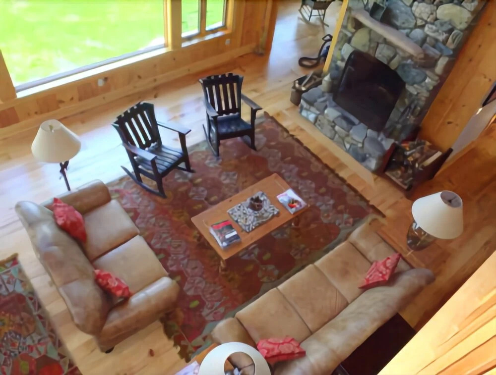 Cottage on the Shore - Four Bedroom Home