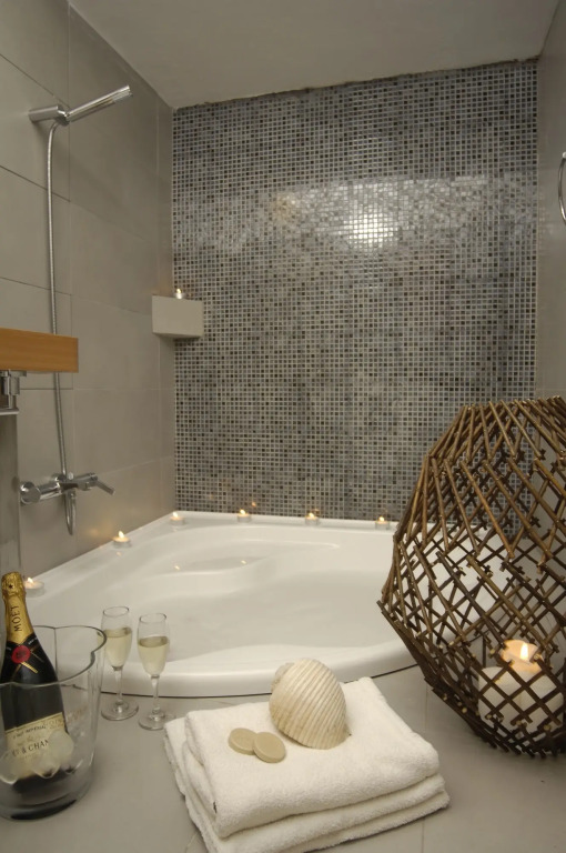 Tharroe of Mykonos Boutique Hotel