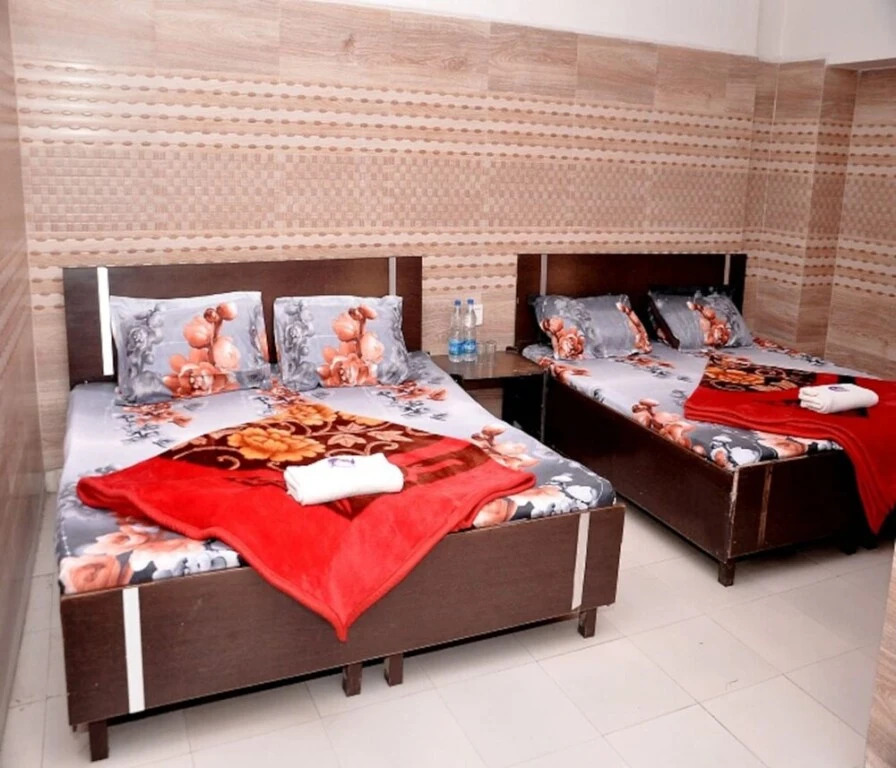 Goroomgo Asha BNB Amritsar