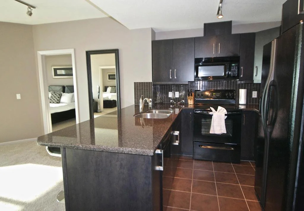 Suite Digs Vetro