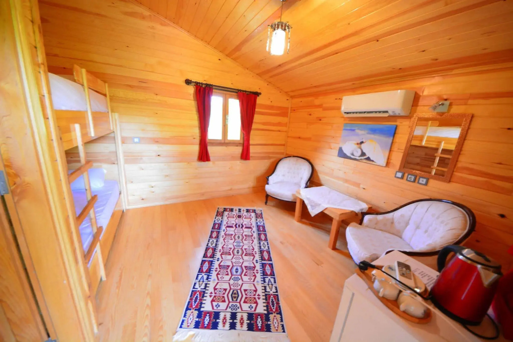 Lemon Garden Lodge