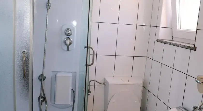 Rooms Don Permani