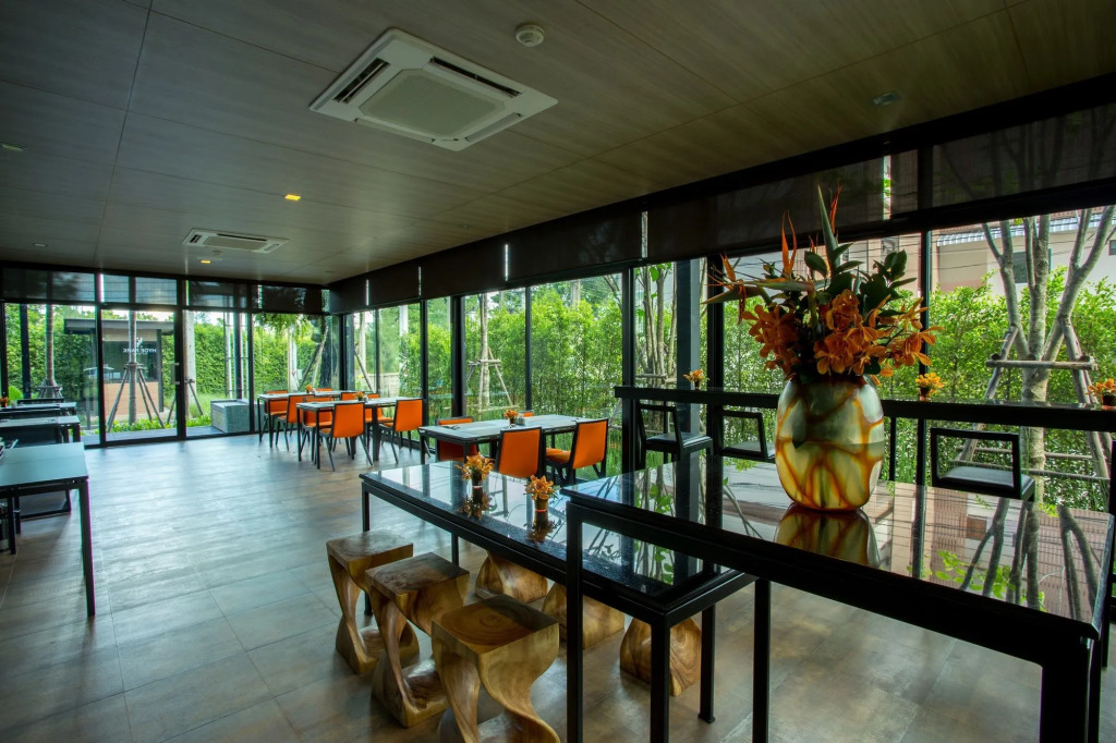 Hyde Park Chiangmai