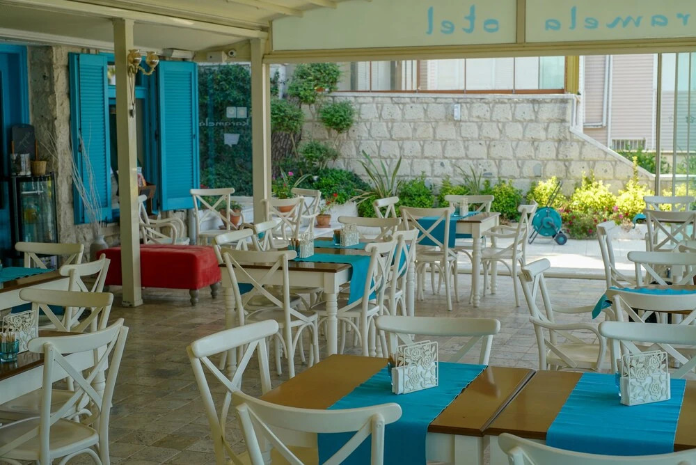 Karamela Otel