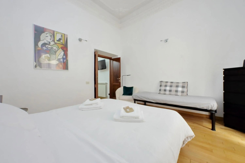 Vatican Spacious Modì Apartment