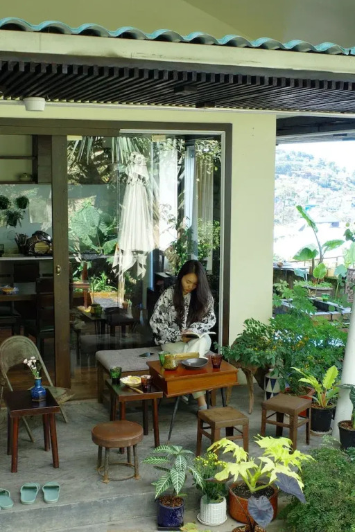 Pha boutique house