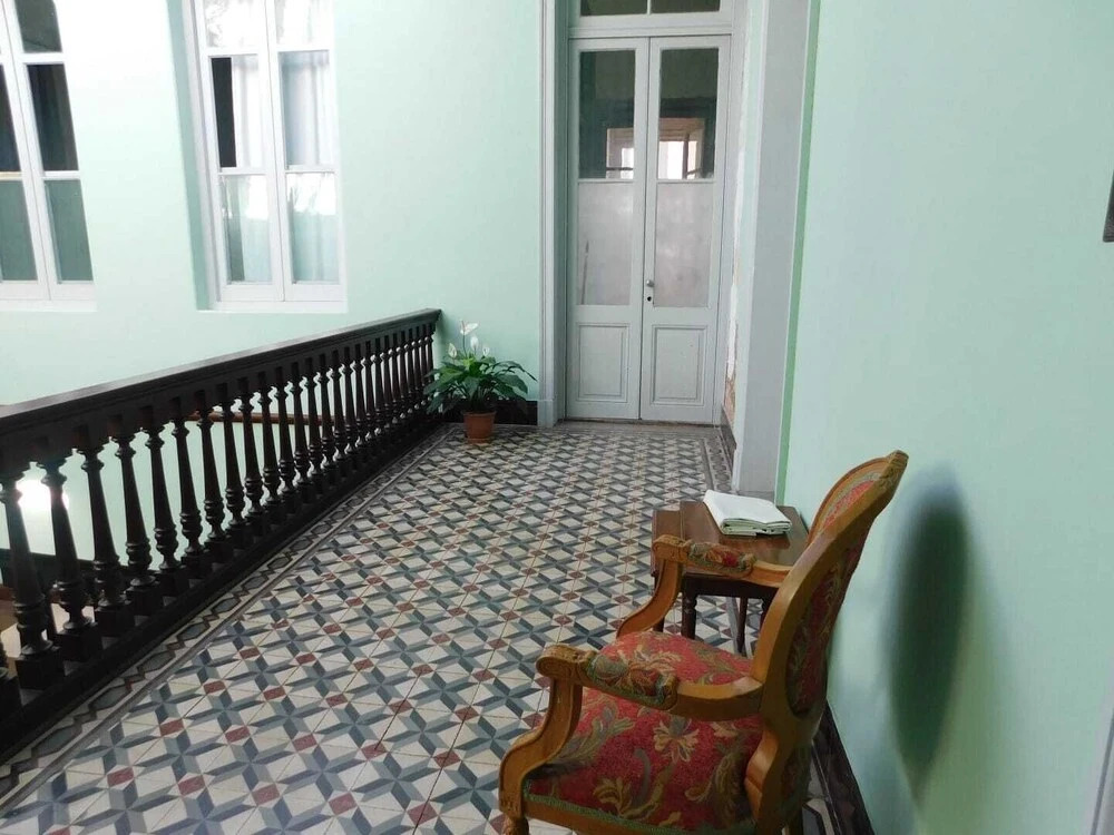 Viejo Hotel Solis