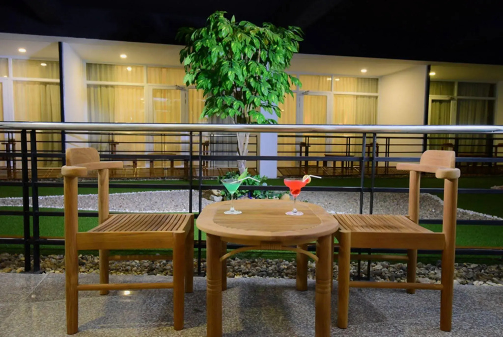 Taw Win Garden Hotel