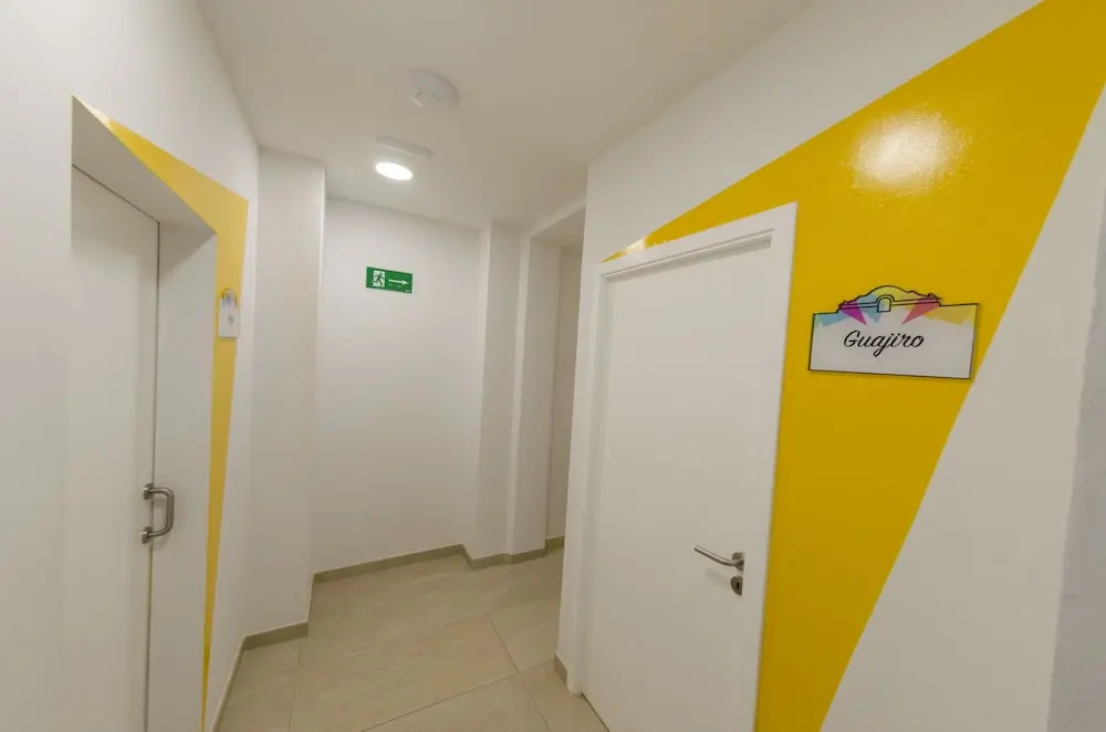 La Fabrica Urban Hostel